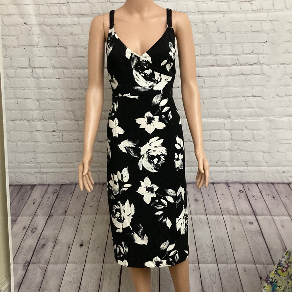 Ivanka Trump dress 🌻